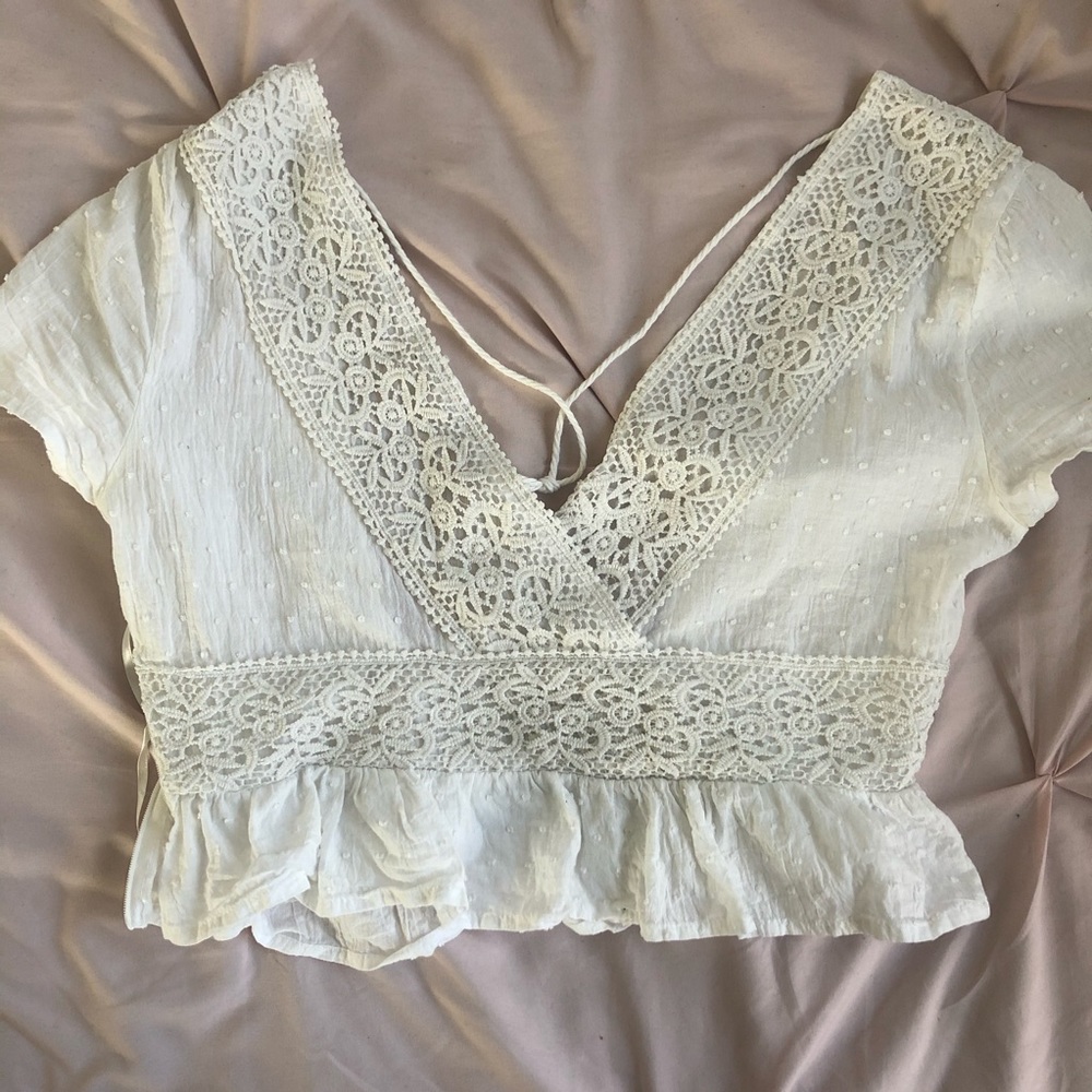 Never worn SHEIN lace blouse